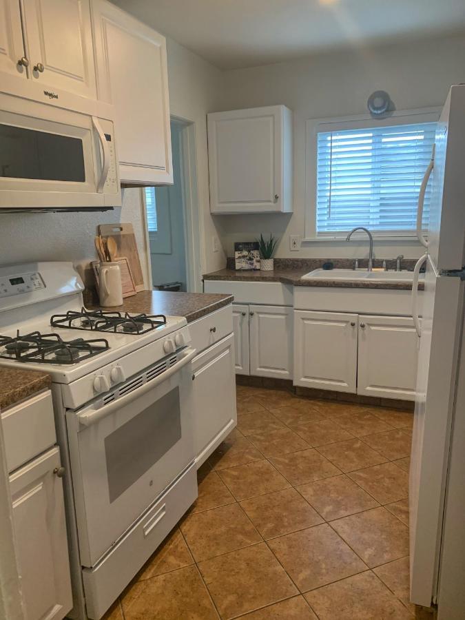 Huntington Highlight - Pool, Patio, Close To Beach هونتينغتون بيتش، أورانج، كاليفورنيا المظهر الخارجي الصورة